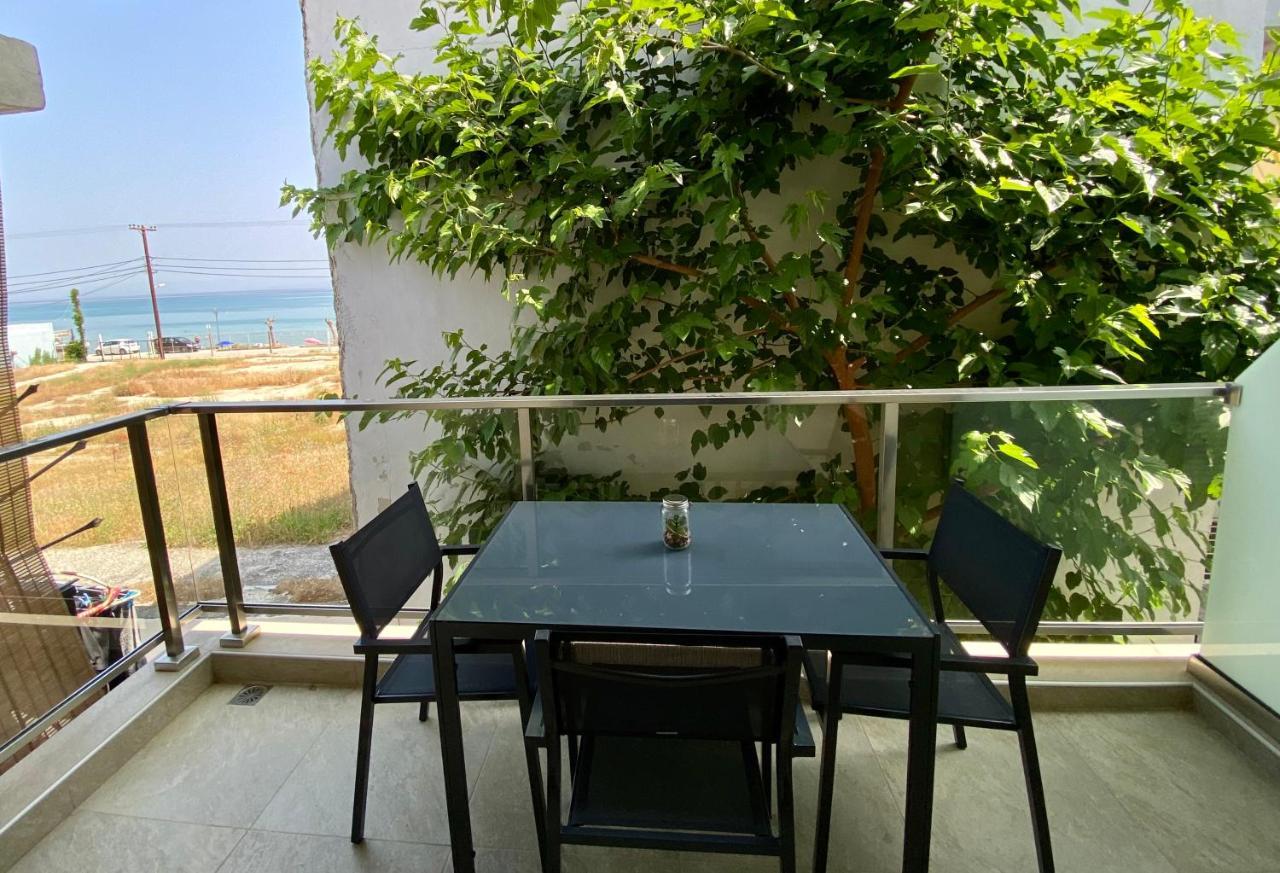 Katia Apartments Pefkochori Luaran gambar